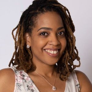 Meet your Posher, Zandra